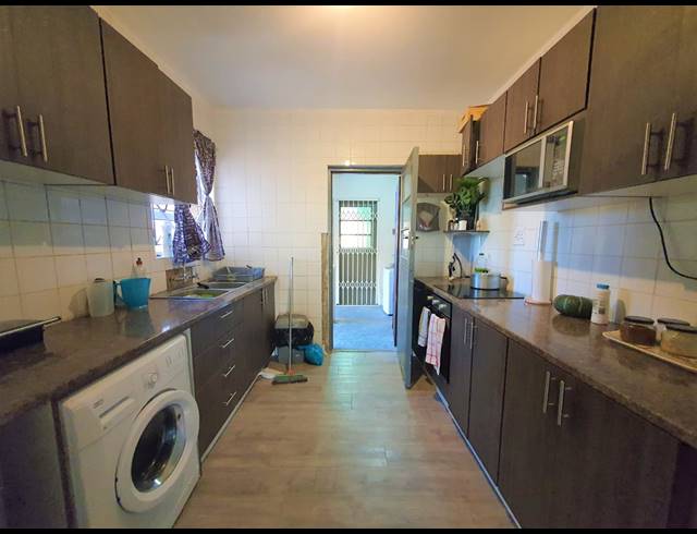 2 BEDROOM APARTMENT FOR SALE IN RICHMOND ESTATE